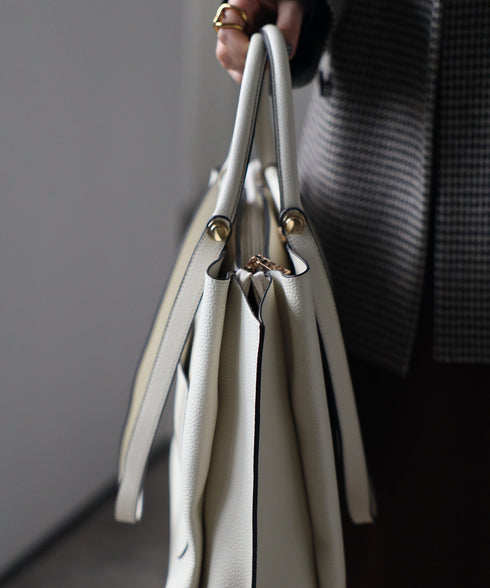 【人気商品】2WAYバーハンドルトートバッグ 17-1135